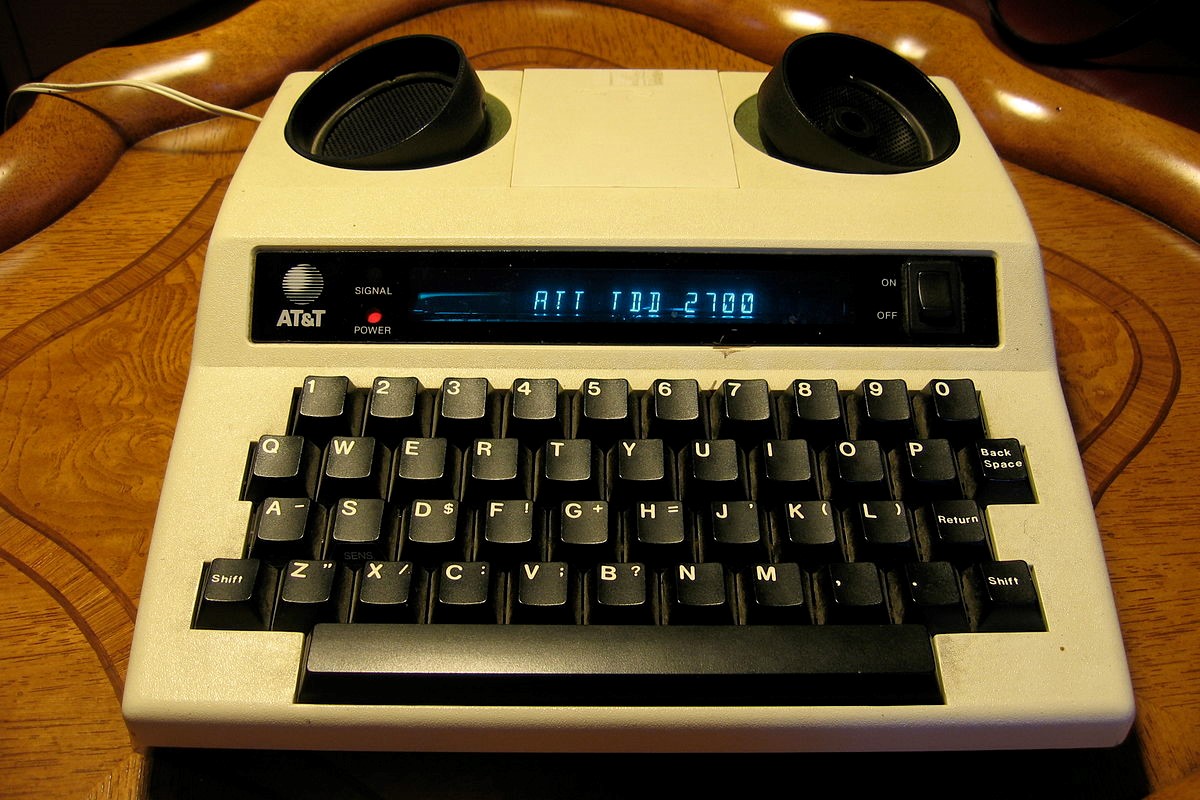 Photograph of a TTY.